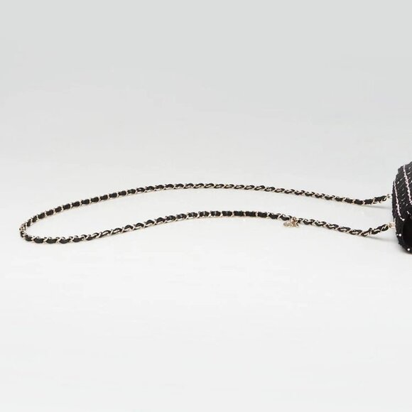 Chanel Black/Pink Wood Tweed Camellia Small Flap Bag - Picture 7 of 11